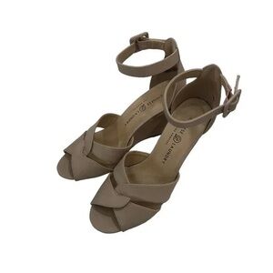 Chinese Laundry Beige Women's Heels